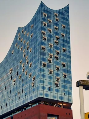 guided tour of elbphilharmonie - from scandal to architectural wonder-5