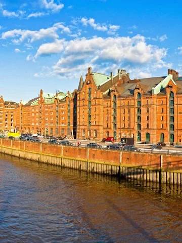 elbphilharmonie, speicherstadt & hafencity tour-3